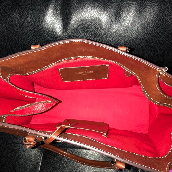 Dooney and bourke purse - Picture 3 of 3